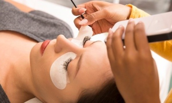 Full Set of Classic, Hybrid, or 3D Volume Eyelash Extensions with an Optional Fill at 303 Lash (Up to 65% Off)