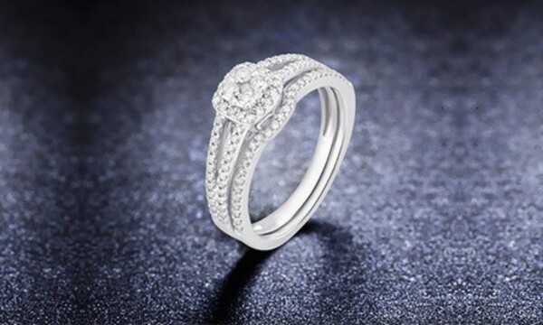 1/2 CTTW Diamond Split Shank Bridal Set Rings in 10K White Gold by DiamondMuse