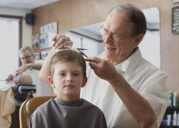 $18 for $24 Worth of Services — Buz's Barbershop