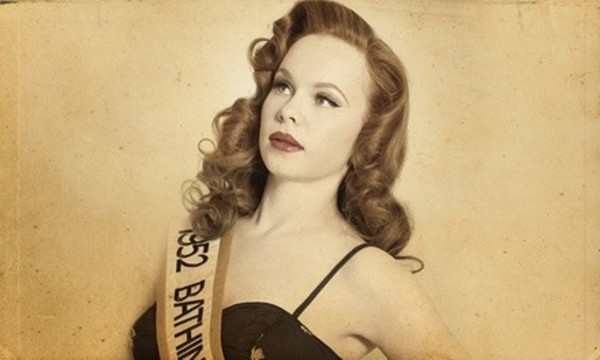 Two-Hour Retro Style and Beauty Course at Flash in the Past Studio (Up to 48% Off)