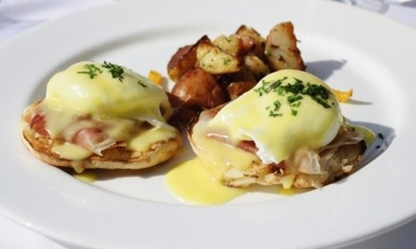 Sunday Brunch at Doubledays (Up to 56% Off). Two Options Available.