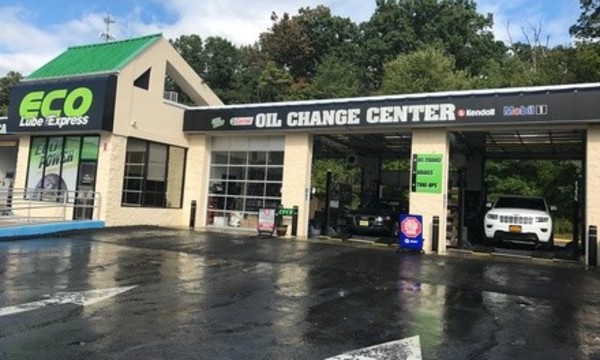 Conventional, Synthetic-Blend, or Full Synthetic Oil Change and Free Car Wash at Eco Lube Express(Up to 59% Off) 