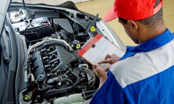 $69 for an Auto Service and Maintenance Package with Eight Oil Changes at Eliot's Complete Auto Repair ($279.95 Value)