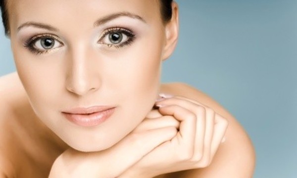1 or 3 Dermaplaning Treatments with Vitamin C Masks from Margaux at Salon in the Garden (Up to 68% Off)  
