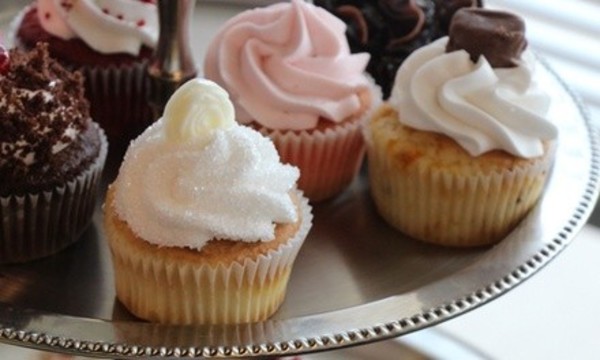 Deal for Fancy Cakes & Confections