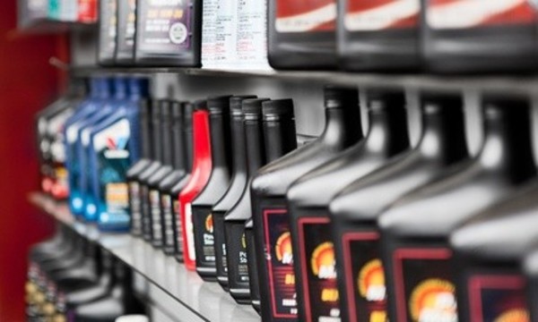 Conventional, Synthetic Blend, or Fully Synthetic Oil Change at Autologic (Up to 51% Off)
