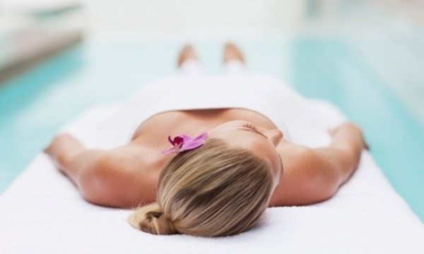 $46 for a 60-Minute ReFresh Spa Treatment at Well Kneaded ($75 Value)