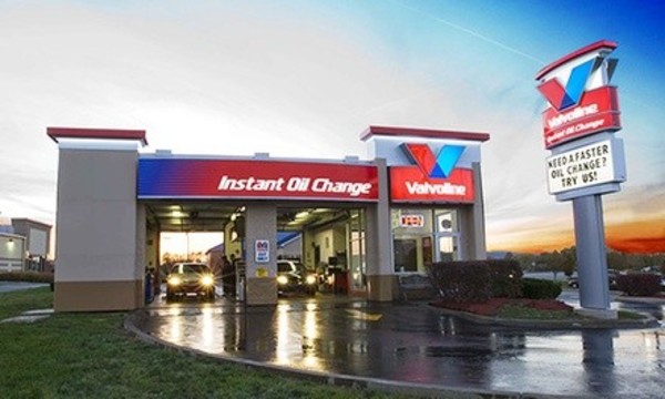 Conventional, Synthetic Blend, or Full Synthetic Oil Change at Valvoline Instant Oil Change (Up to a $79.99 Value) 