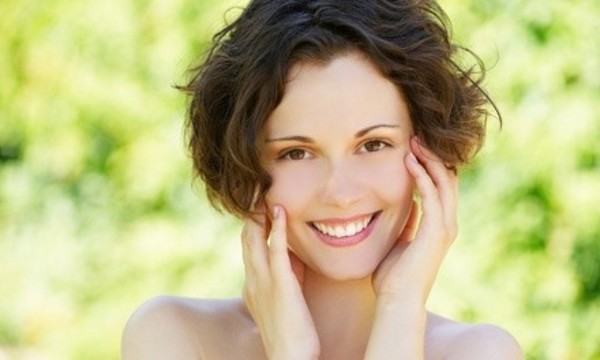 One- or Two-Layer Peel with Custom Mask at Lone Tree Facial Plastic & Cosmetic Surgery Center (Up to 59% Off)
