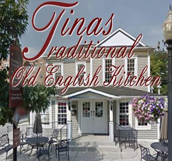 Tina's Traditional Old English Kitchen