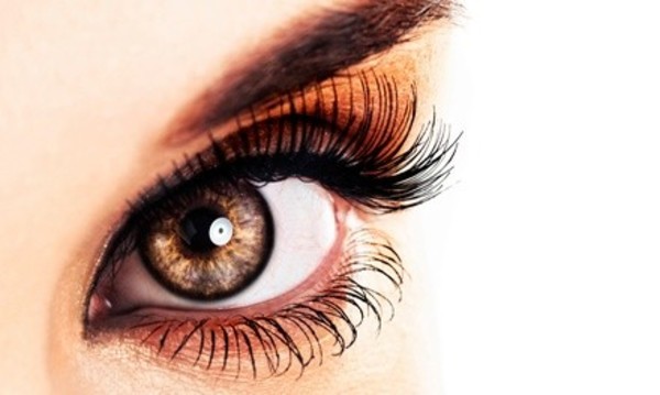 $102 for Full Set of Eyelash Extensions at Flagship Salon ($200 Value)