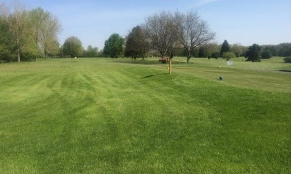 9- or 18-Hole Round of Golf with Cart at Lincoln Country Club (Up to 33% Off)