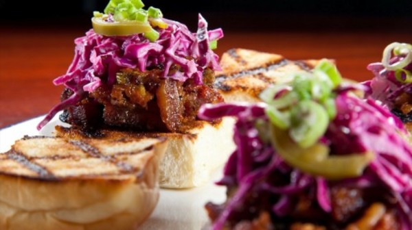 10pin Bowling Lounge - $80 Bowling, Food & Beverage Credit