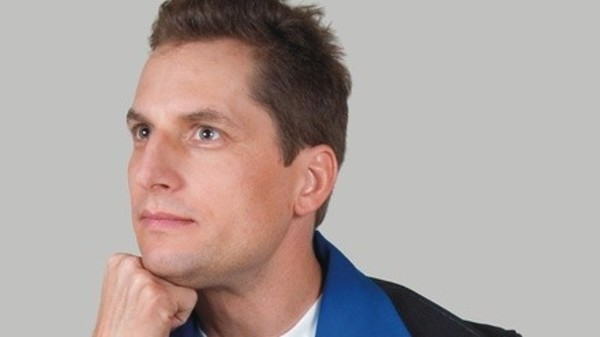 "The Bob Sood M.D. Comedy Lounge": Robert Mac - Friday, Jun 29, 2018 / 9:30pm