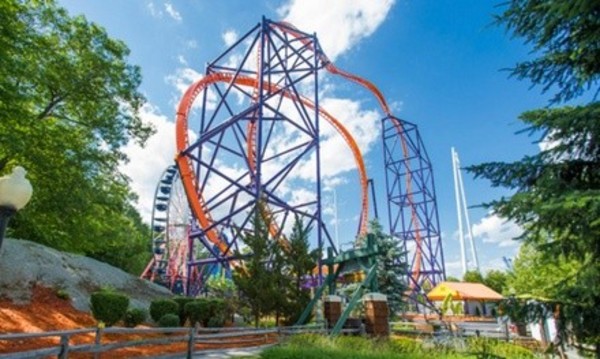 Single Day Adult Admission to Lake Compounce New England's Family Theme & Water Park