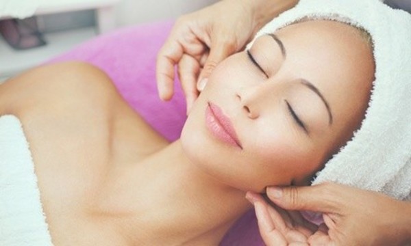 One 60-Minute Facial with 30- or 60-Minute Massage at Kat Lotus Nail & Beauty Lounge (Up to 48% Off)