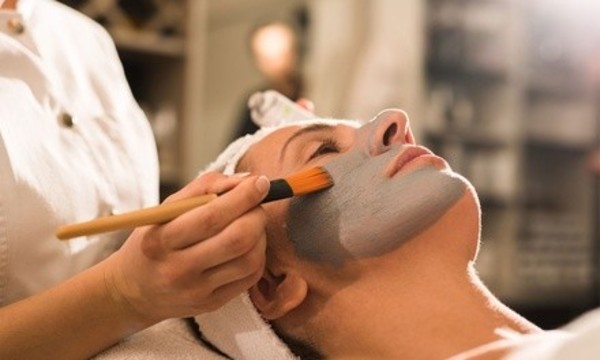 30-Minute Yorkshire Facial or 50-Minute Duchess or Buckingham Facial at British Manor Spa (Up to 21% Off)