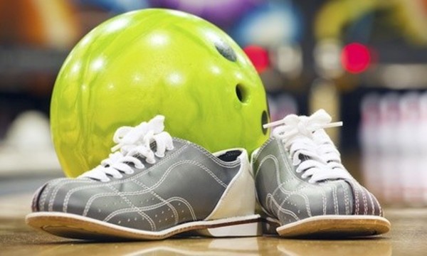 $39 for Bowling with Shoes, Laser Tag, and Arcade Card for Up to Five at River City Extreme ($84.89 Value)