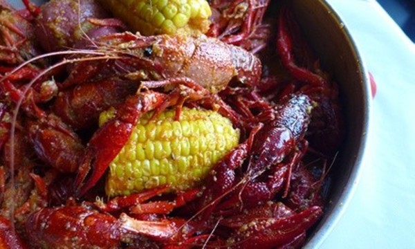 $13.50 for $20 Worth of Shellfish and Seafood at Chasin' Tails Cajun Seafood & Bar