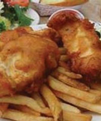 $28 for a Painting Event from Corks and Canvas Events Spokane ($40 Value) 