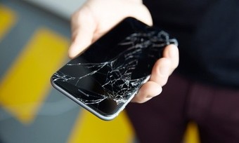 iPhone or iPad Glass Screen Repair at Tech Repairz (Up to 51% Off). Nine Options Available.