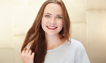 $101 for One Brazilian Straightening Treatment from Cheryl Lynn at Universal Hair Studio Inc ($300 Value) 