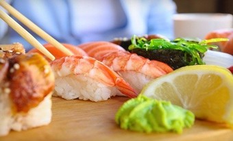 $15 for $30 Worth of Sushi at California Rollin' Sushi Bar 