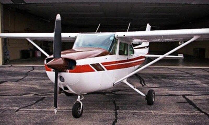 $319 for Ultimate Discovery Flight Package at Middletown Regional Flight Institute ($500 Value)