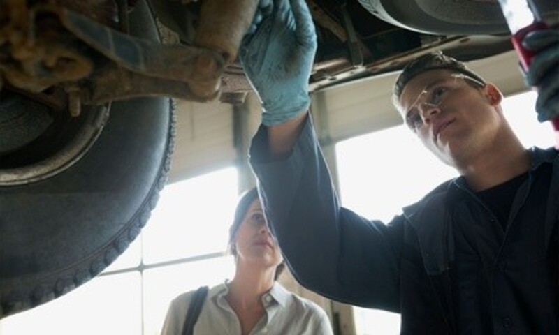 $166 for Front or Rear Brake-Pad and Rotor Replacement at Am Auto Service ($330 Value)
