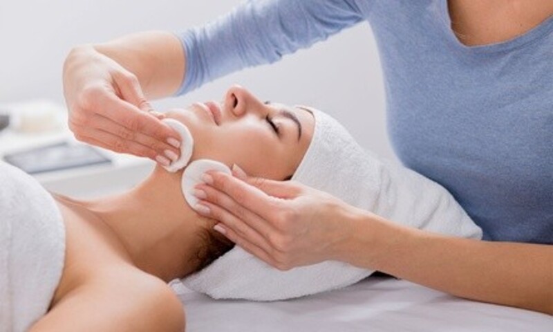One or Two Full Facials with Vitamin C, Hydration, and Enzyme Masque at E Healing Touch (Up to 54% Off)