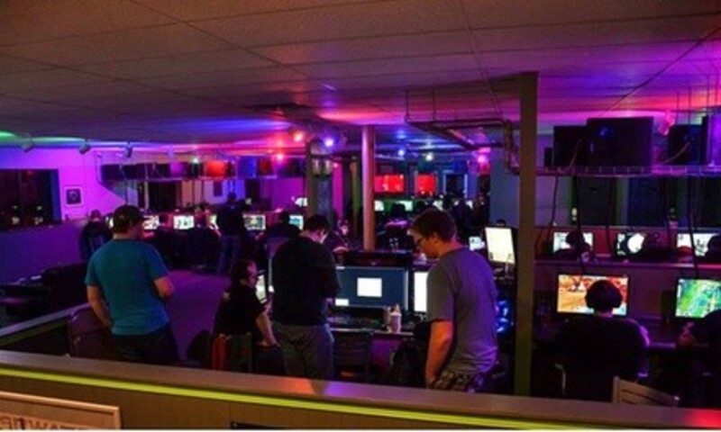 5 or 10 Hours of Gaming with a Burger, Fries, and a Drink at Game On Computing (50% Off)