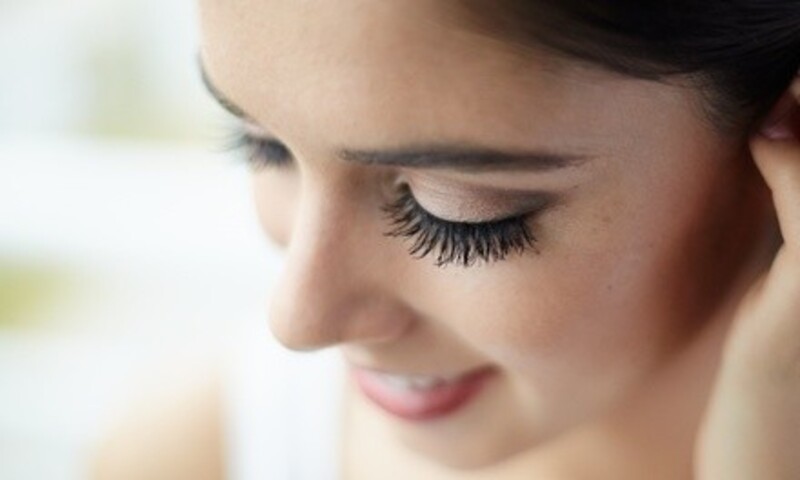 $123 for $250 Worth of Eyelash Services — iLashesBobbypins&Lipstick