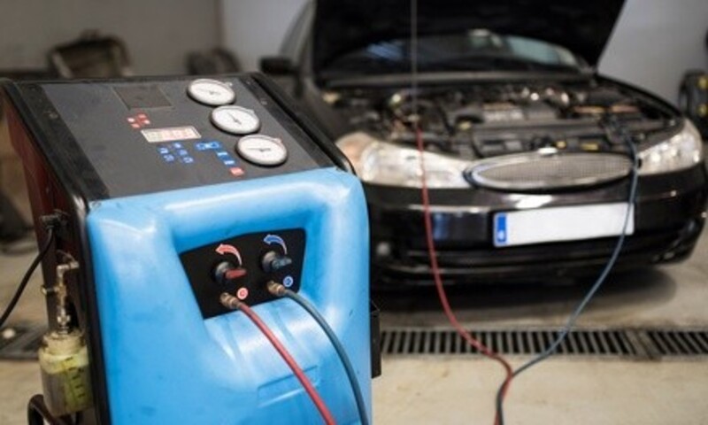 $46.55 for A/C Inspection, Evacuation, and Recharge at Feniks Auto ($99.99 Value)