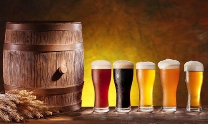 Local and Imported Craft Beer at Xs Vapor Craft Beer Bar & Lounge (Up to 55% Off). Three Options Available.