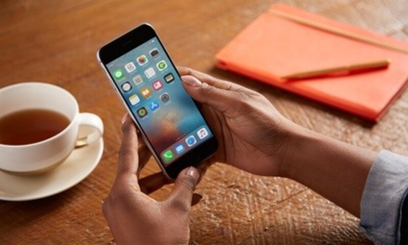 iPhone Screen Repair at 850 Cellular Solutions (Up to 33% Off). Eight Options Available.