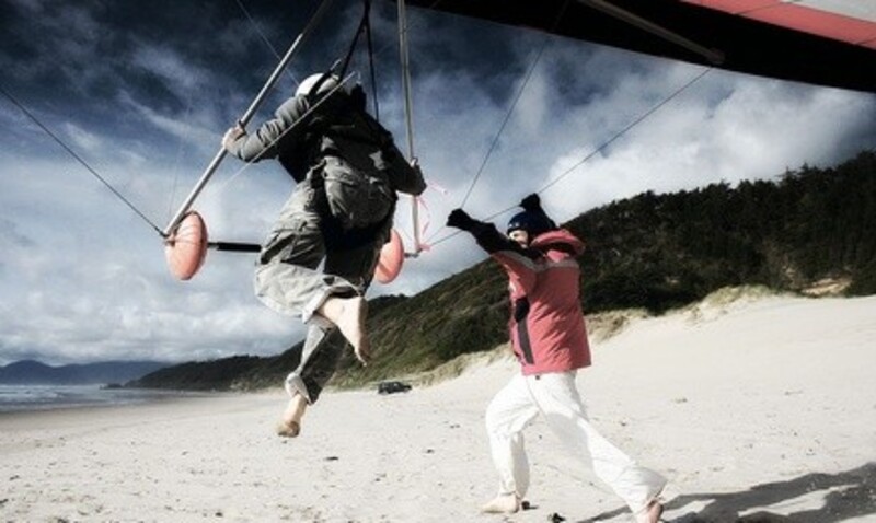 $49 for an Introduction to Hang Gliding Ground-School Session at Oregon Hang Gliding School ($100 Value)