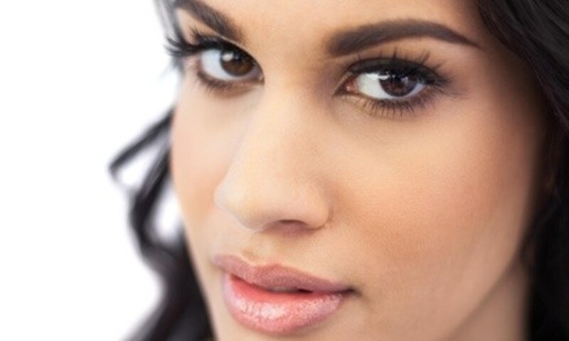 Up to 58% Off Eyelash Extensions  at Luxury Lashes