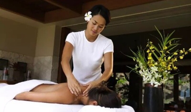 Reflexology and Massages at Green Spa (Up to 52% Off). Four Options Available.