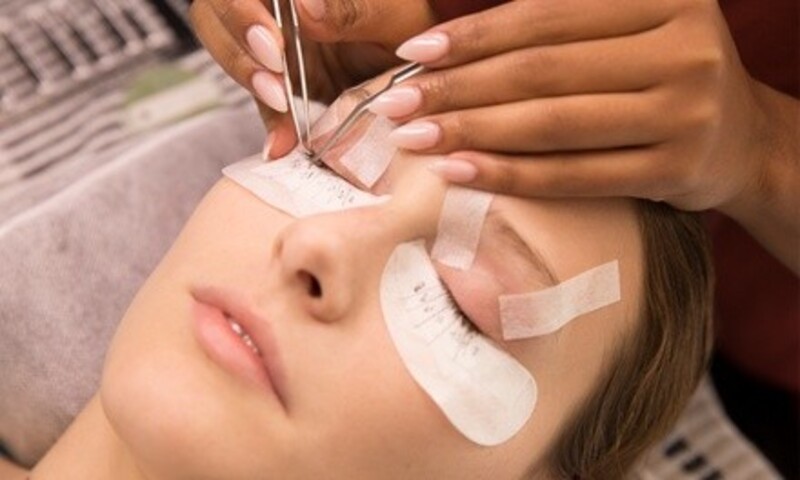 Full Set of Classic, Hybrid, or Volume Eyelash Extensions at Kally Threading (Up to 24% Off)