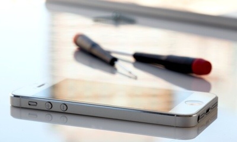 iPhone Screen, Back Glass, or Charging Port Repair at Cellular Depot (Up to 79% Off). 14 Options Available. 