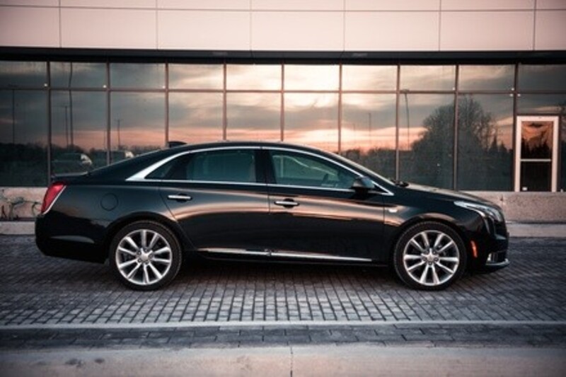 Up to 32% Off on Limousine (Drive / Experience) at SamsLivExpress