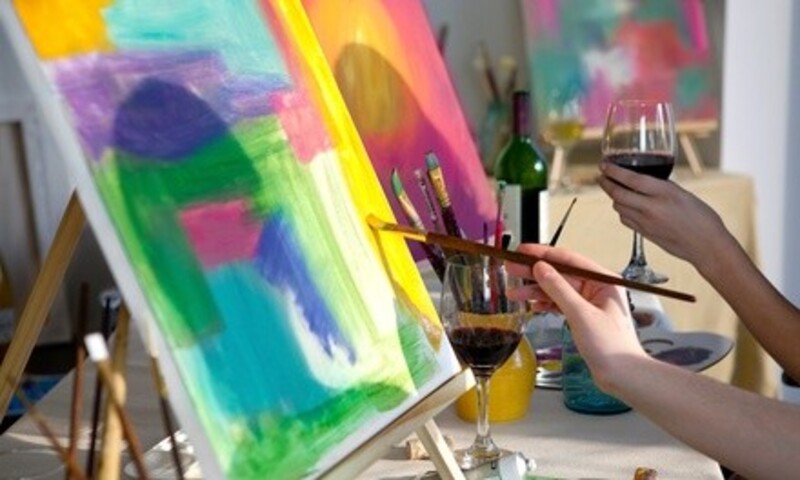 Up to 47% Off on Drop-In Painting Fun at Arte Bella