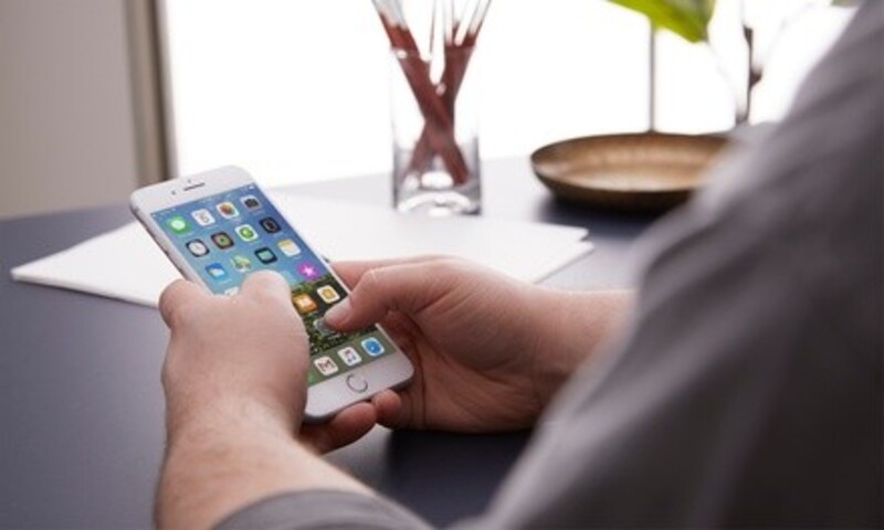 iPhone Glass or LCD Repair at iTech iPhone Repair (Up to 50% Off). Seven Options Available. 