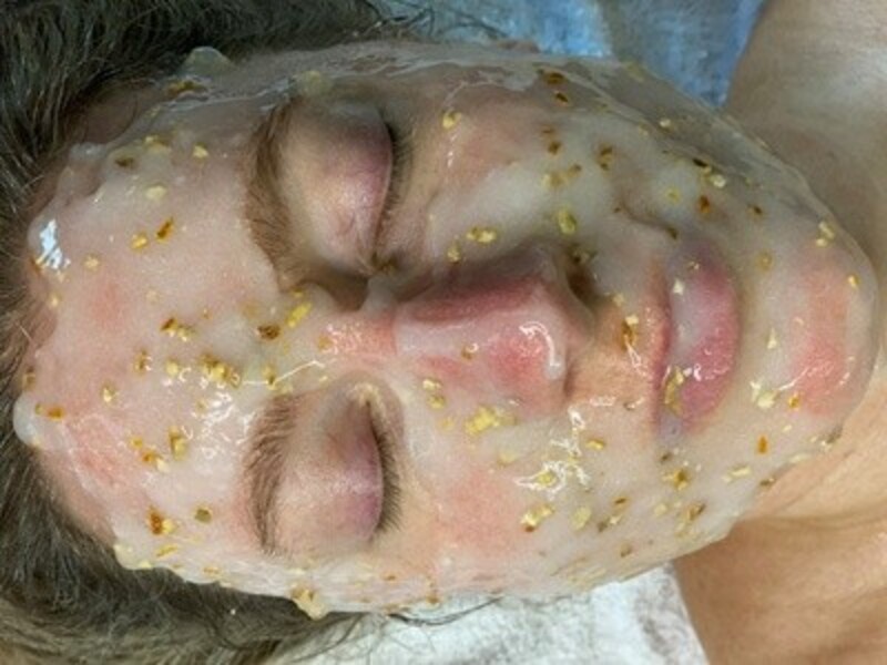 Up to 23% Off on In Spa Facial (Type of facial decided by customer) at COMPLEXION