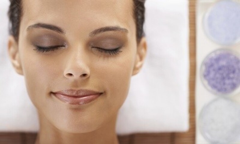 One or Three IPL Photofacial Treatments or Clear Lift Laser Facials at Lüz by LaserLounge (Up to 61% Off)