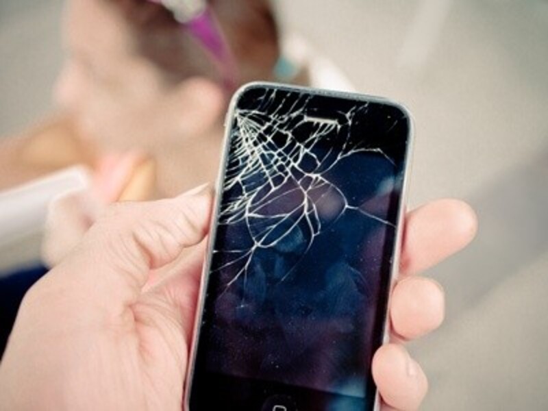 Up to 64% Off on Personal Electronics Repair at iFixScreens Forest Hills