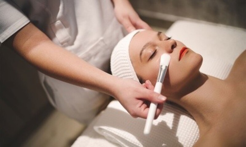 Deal for D'Amantes Salon & Spa