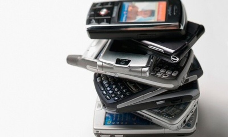 $18 for $40 Worth of Refurbished Cell Phones and Accessories at BestBuyCells.com