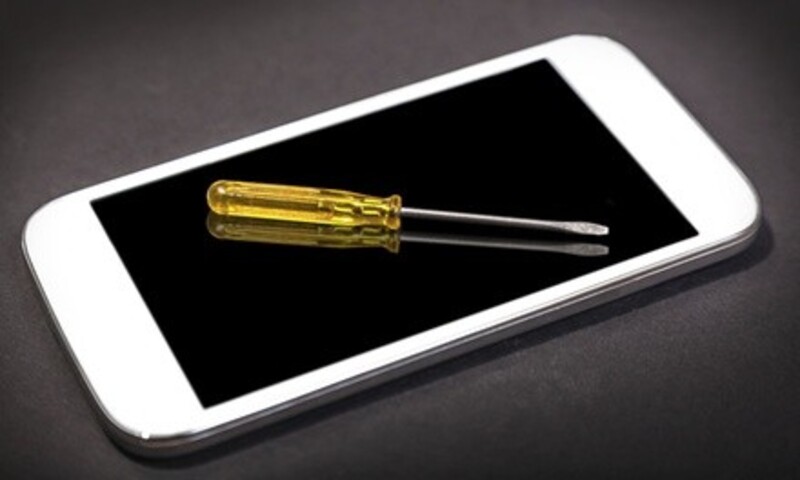 Glass or Battery Replacement, Screen Repair, or Charging Port Repair from Smart Device Repair (Up to 77% Off)