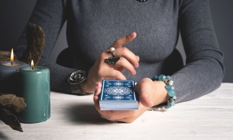Up to 30% Off on Psychic / Astrology / Fortune Telling at Intuitive Wanderer